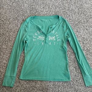 Aéropostale Green Long Sleeve Henley Tee